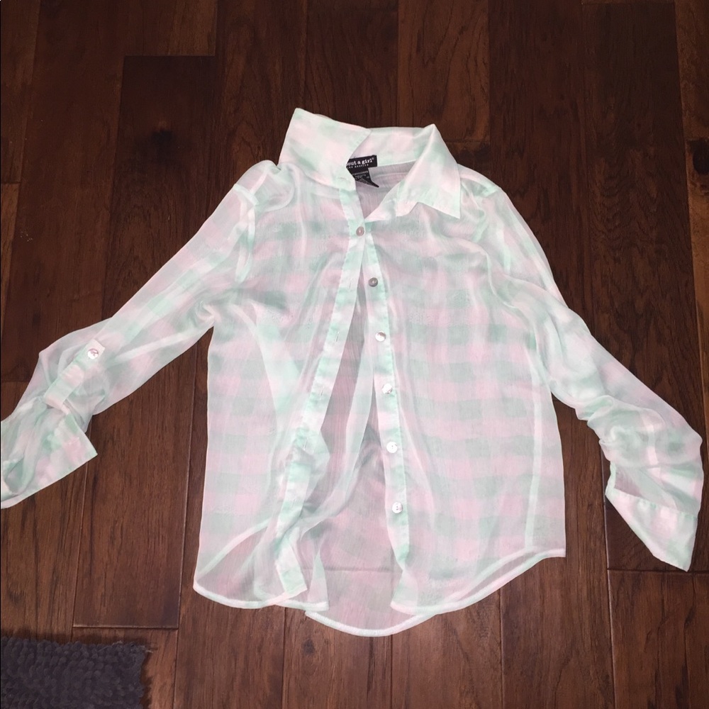 Small mint and white top